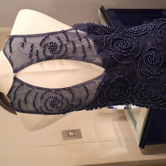 Navy blue beaded gown - Picture 7 of 9